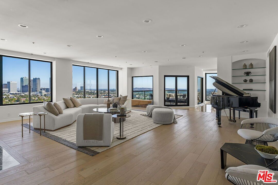 10724 Wilshire Blvd #1501 penthouse living room with panoramic views
